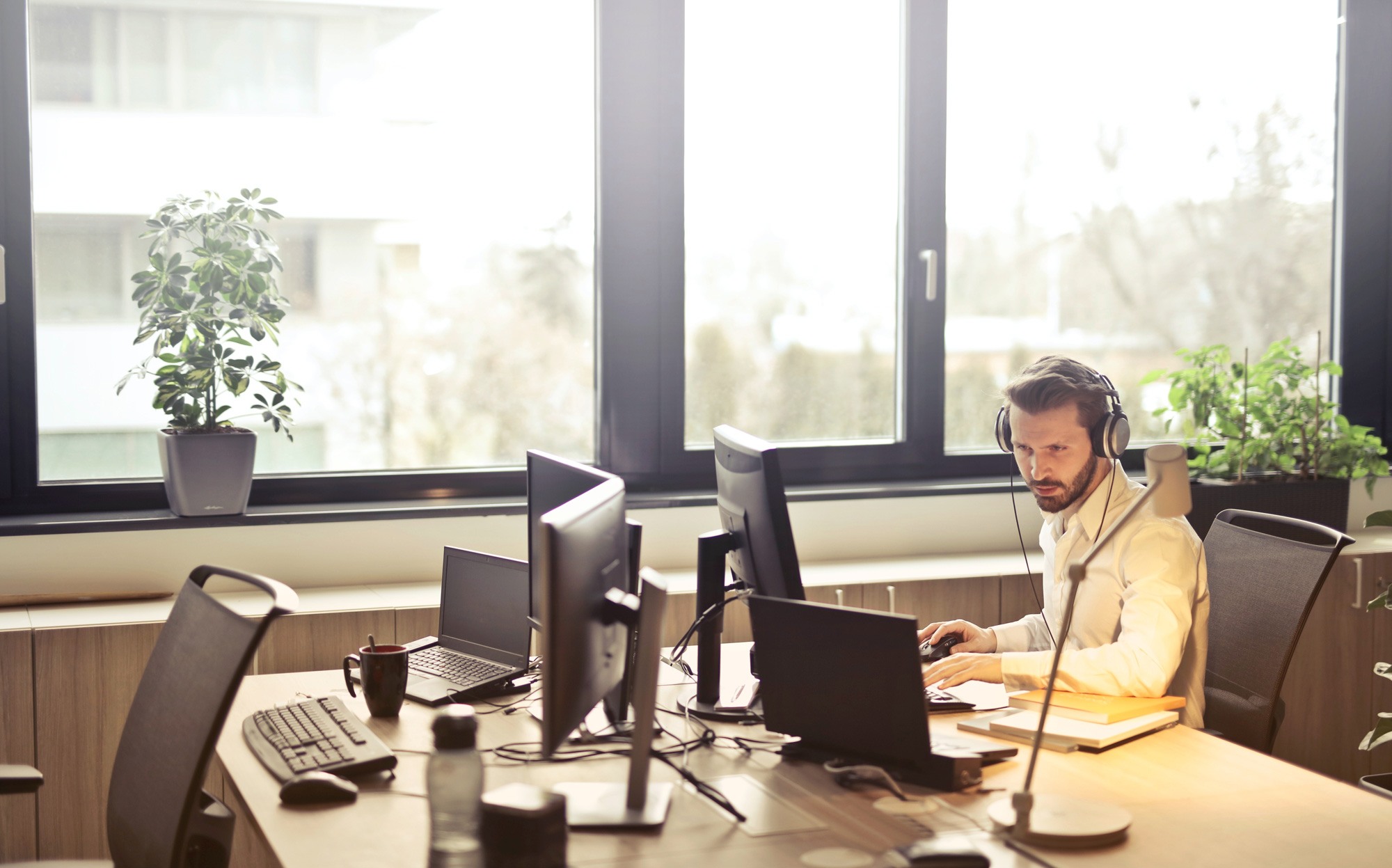 Staying Fit While Working A Desk Job MedConverge India